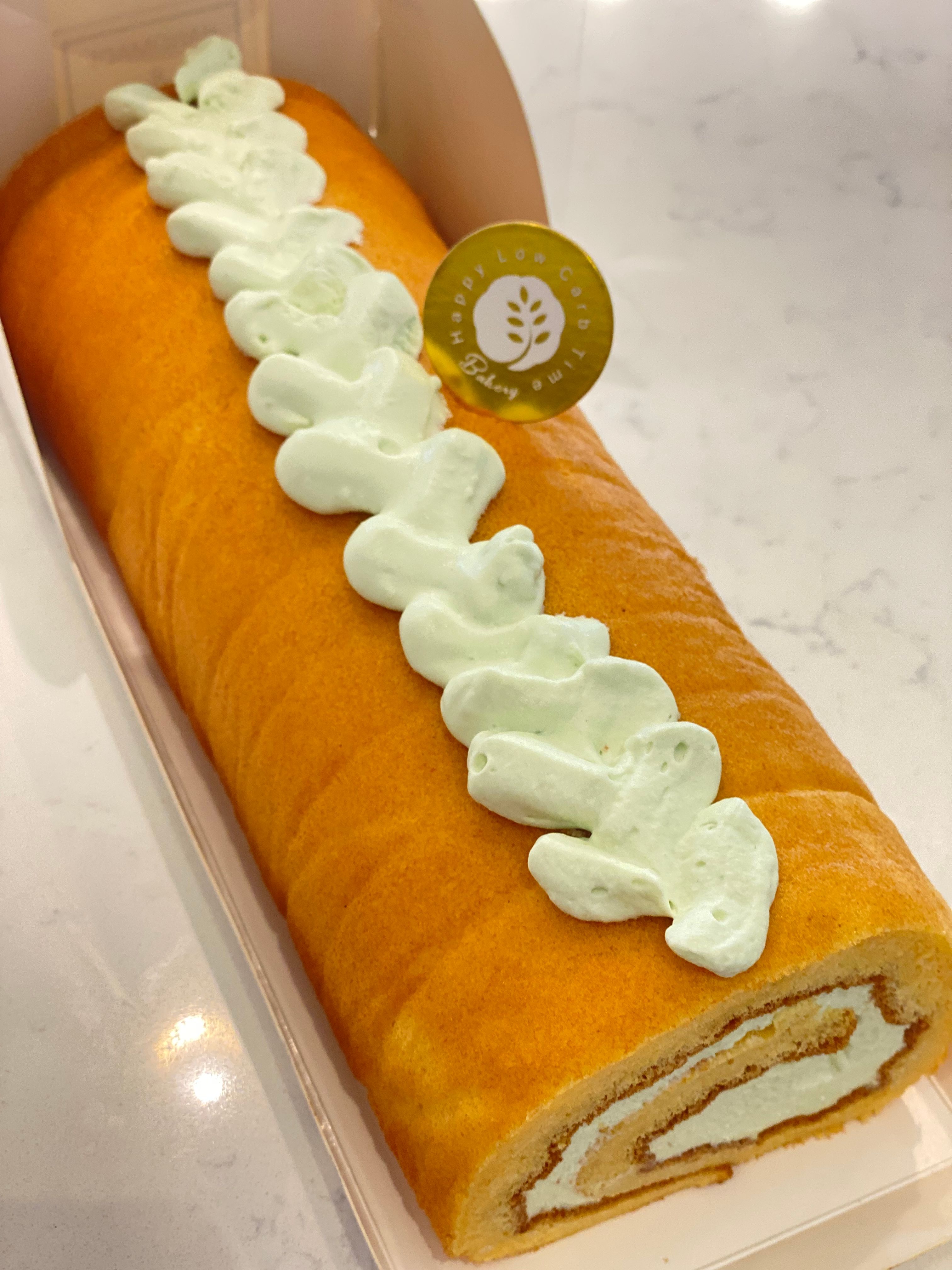 Nut-Free 𝓜𝓲𝓷𝓽 🌱 Cake Roll