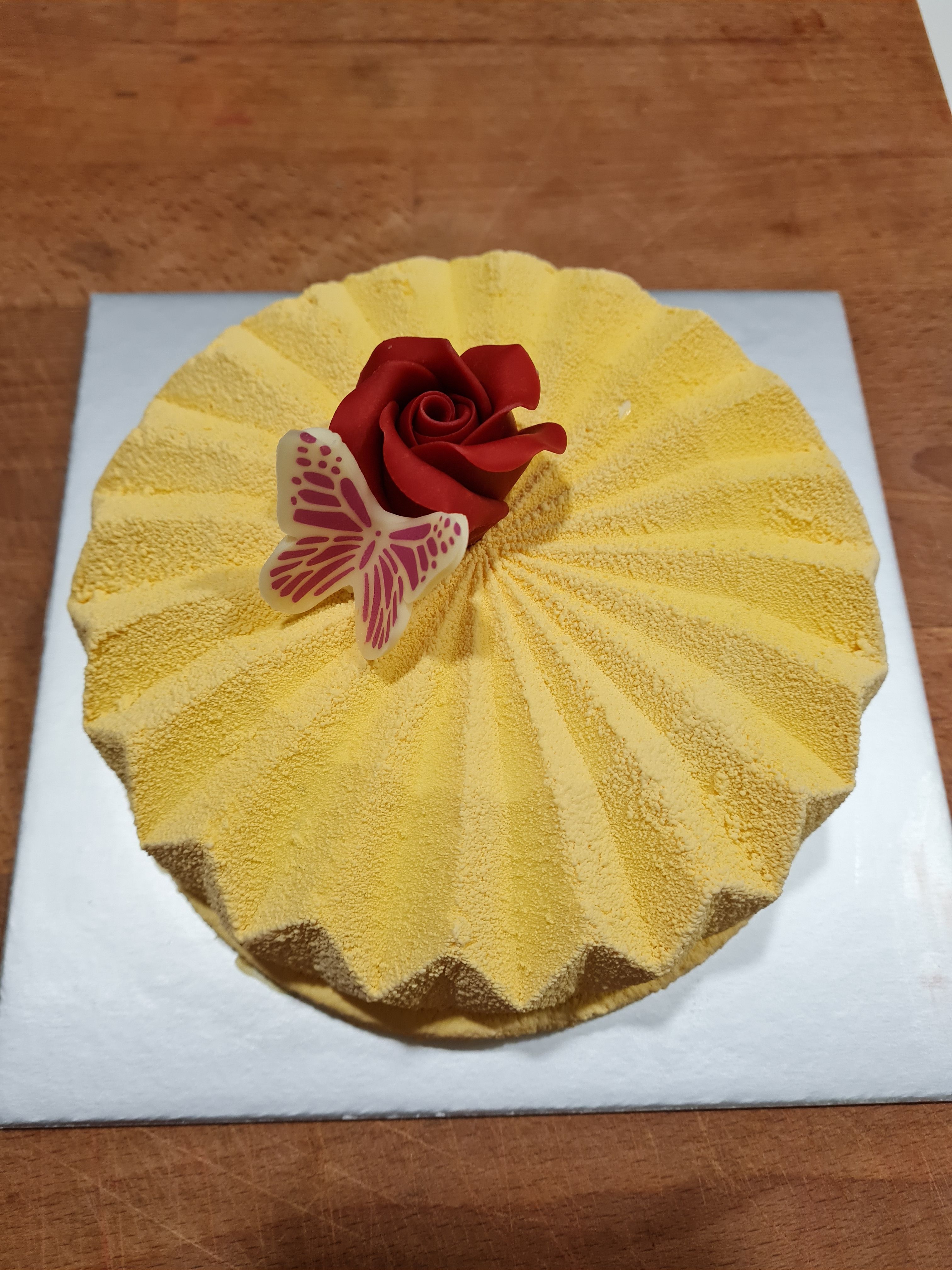 Exotic Star Mouse Cake With Almond Financier Base 100% gluten free