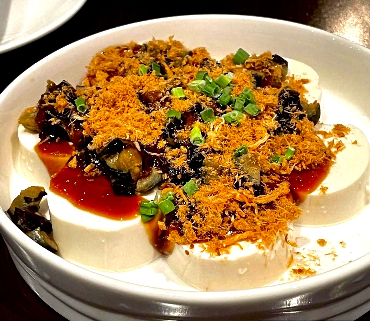 Cold Japanese Beancurd with Century Egg and Pork Floss 皮蛋肉鬆豆腐 