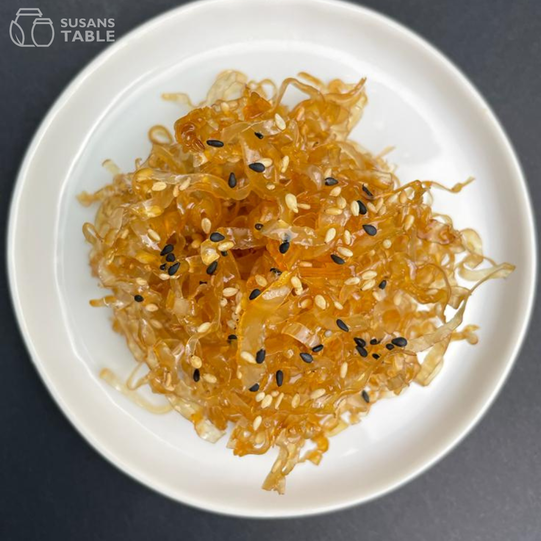 B15. Ojingeosilchae Bokkeum (Korean Dried Golden Silk Squid) (오징어 실채 볶음)