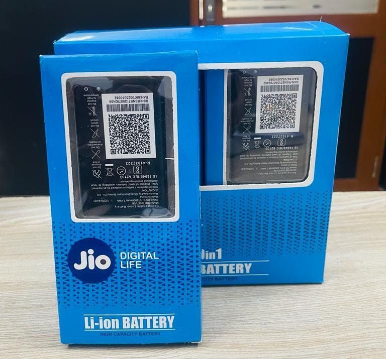 Jio battery og 1800MAh with 6 month warranty 