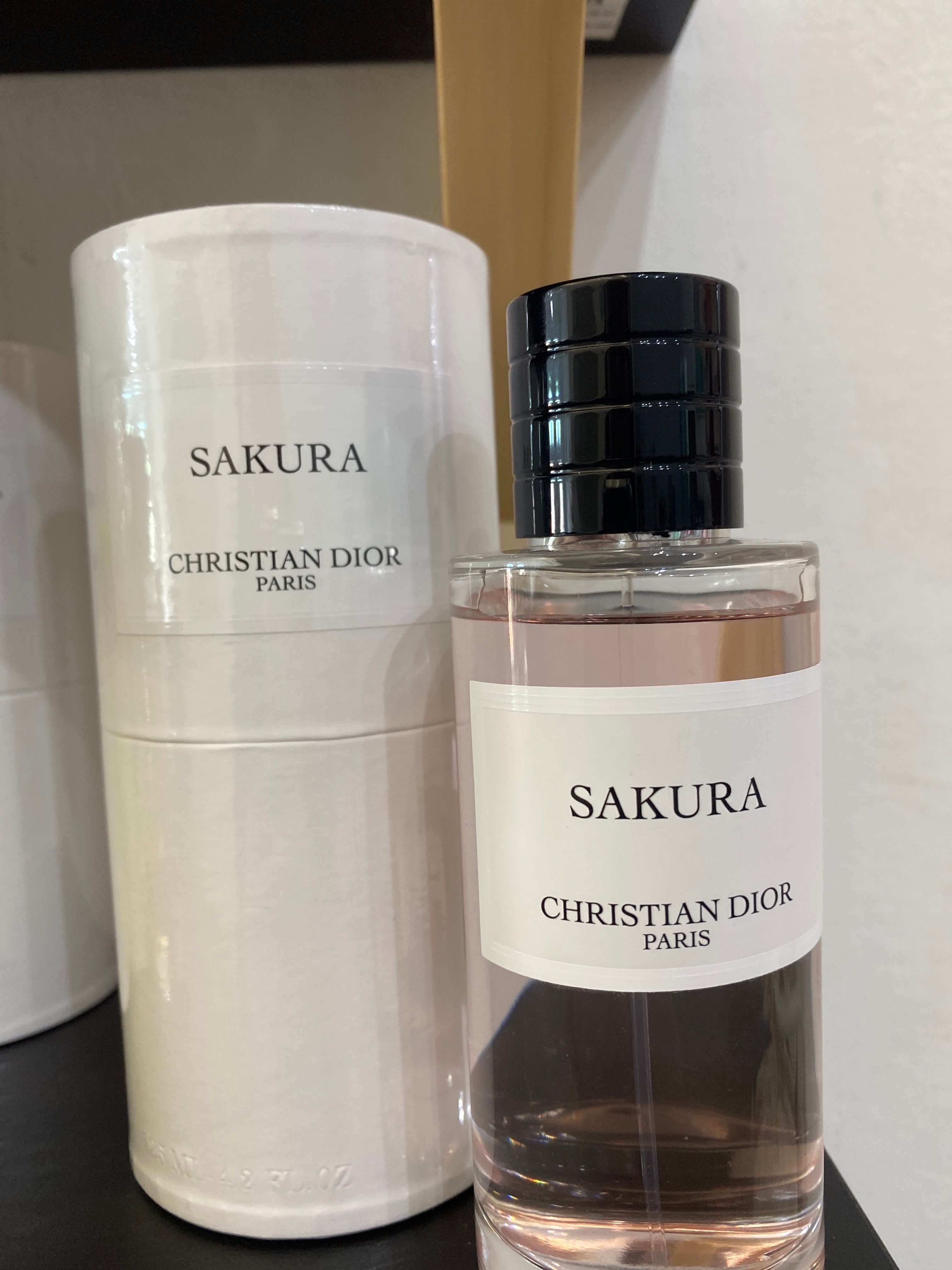 Dior Sakura